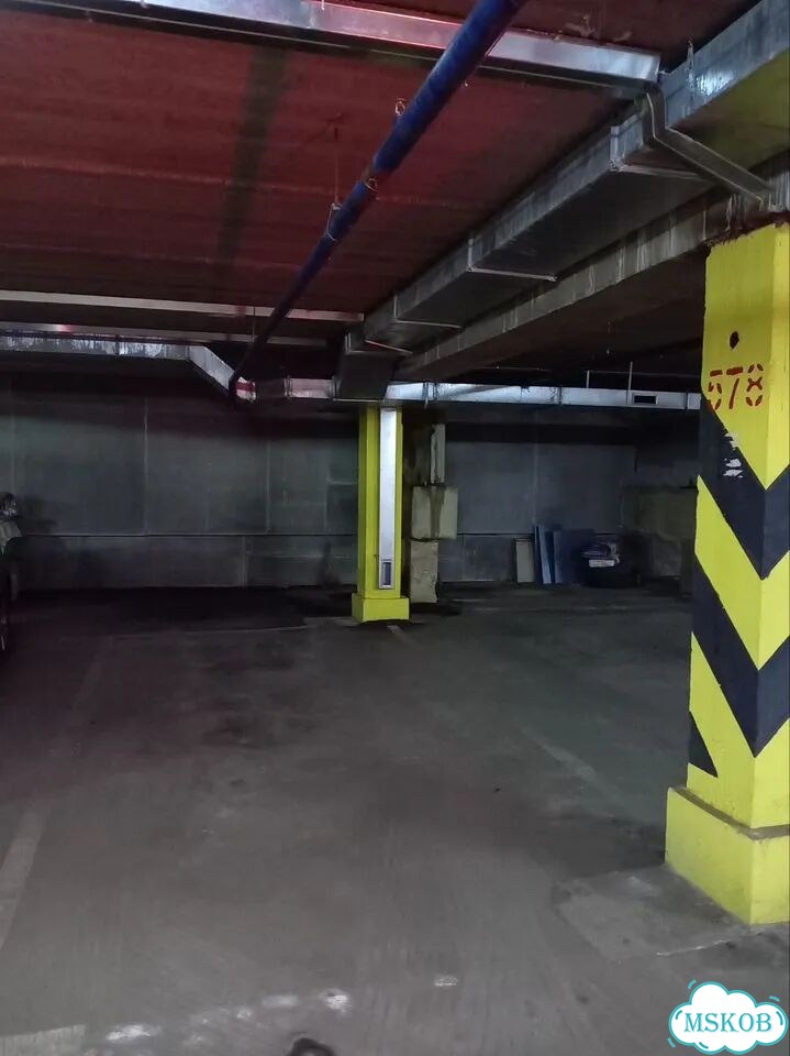Машиноместо, 18 м² фото 2