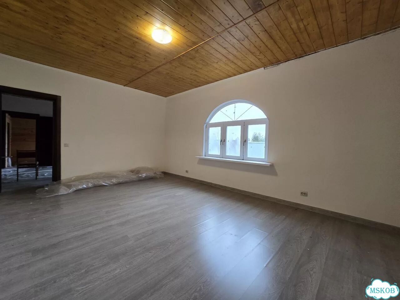Дом 200 м² на участке 8,6 сот. фото 4