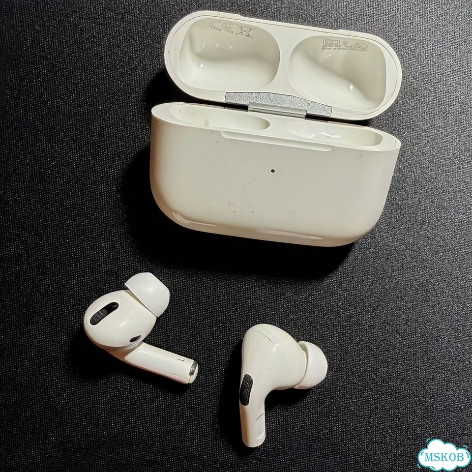 Наушники AirPods Pro фото 1