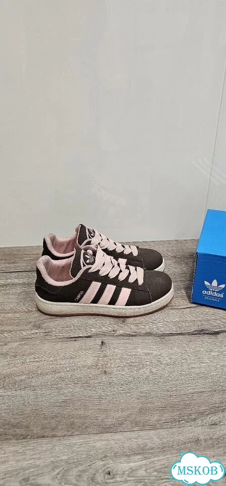 Женские Adidas фото 3