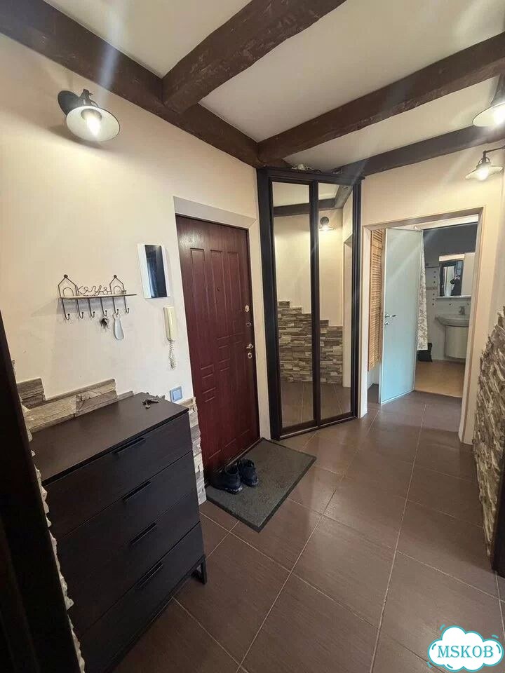 2-к. квартира, 52 м², 9/15 эт. фото 2