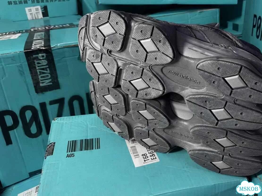 Оригинал качество New Balance 9060 Shadow Grey мужские размер 41 фото 6
