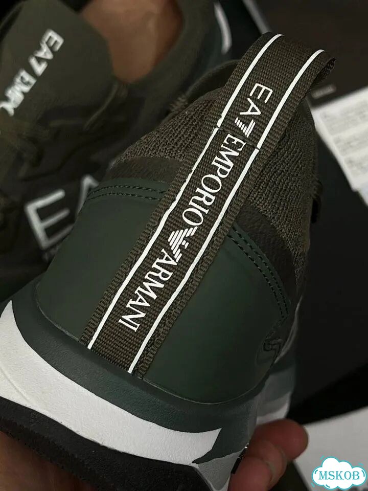 Кроссовки Emporio Armani черные фото 5