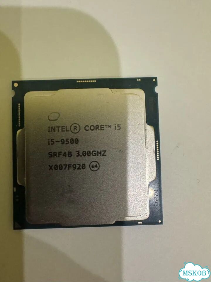 Процессор i5 9500 фото 1