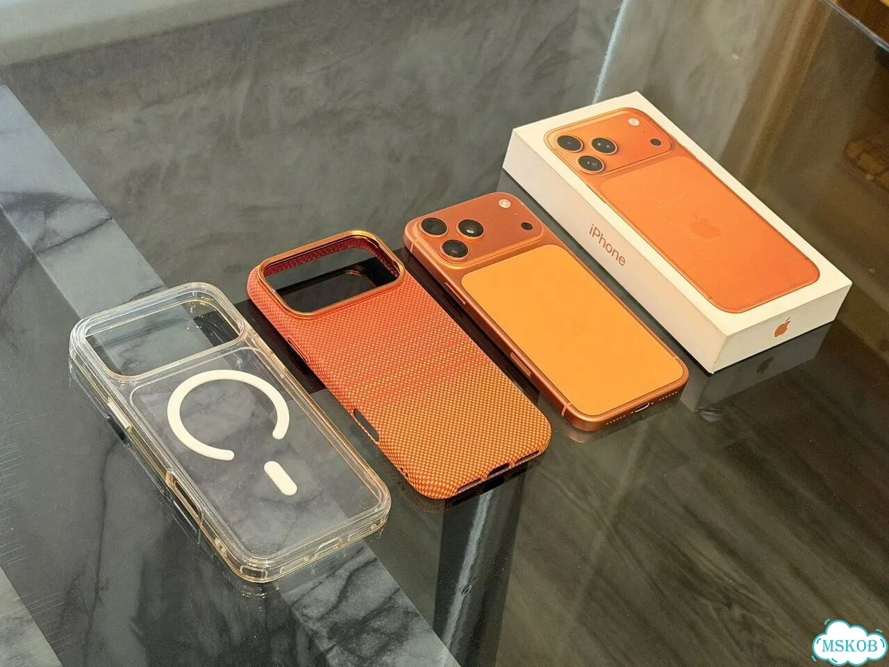 iPhone 17 Pro Max, 256 ГБ, eSIM фото 1