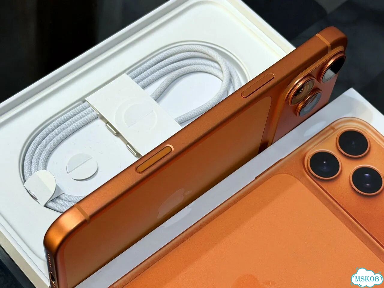 iPhone 17 Pro Max, 256 ГБ, eSIM фото 5