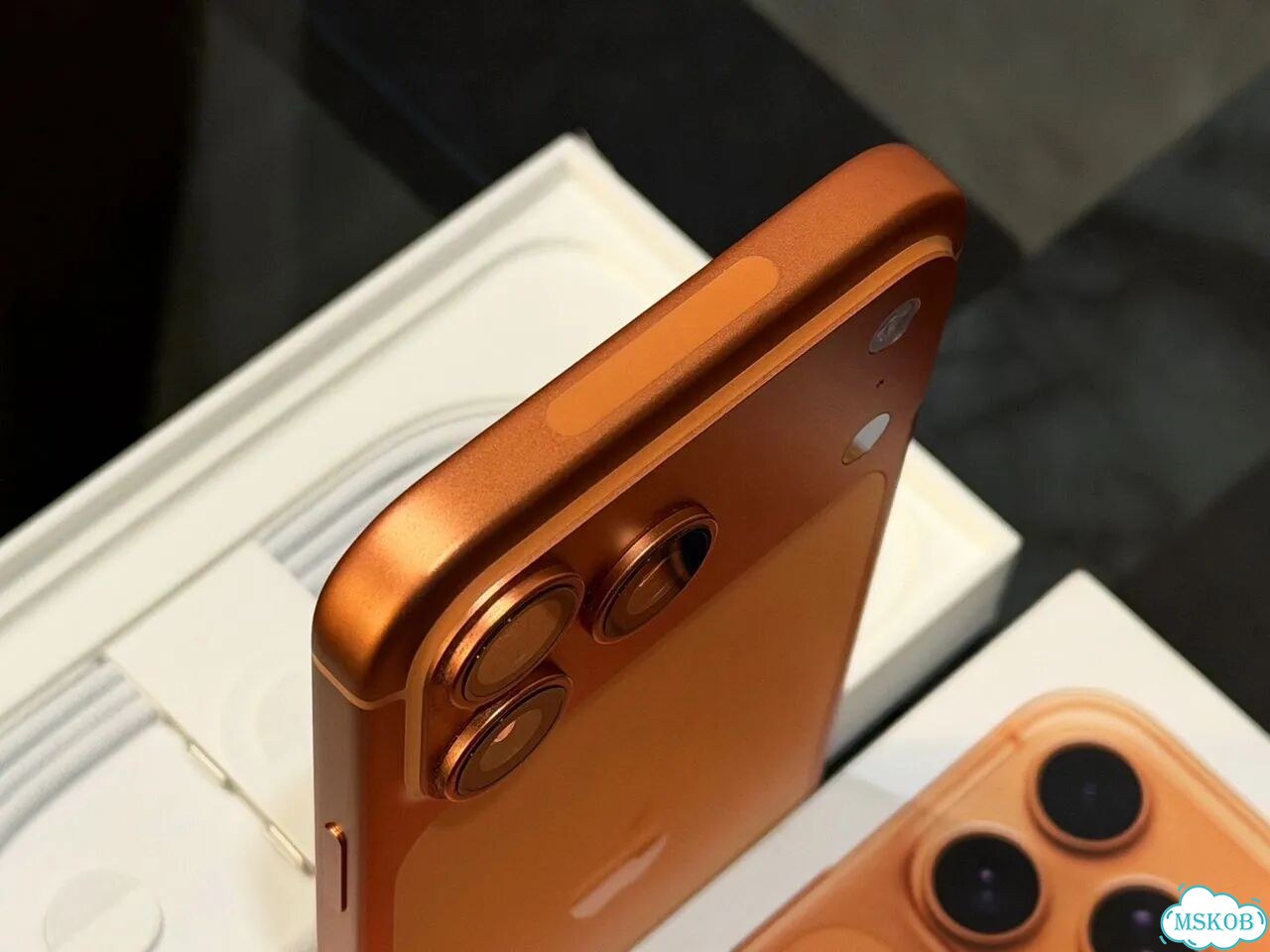 iPhone 17 Pro Max, 256 ГБ, eSIM фото 7