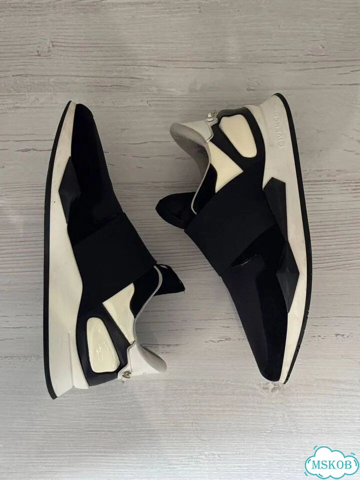 Givenchy SS17 Elastic Runner By Ricardo Tisci фото 2