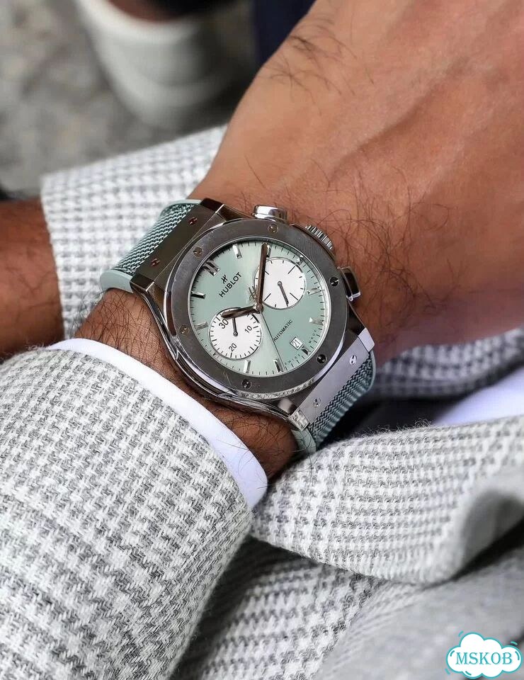 Часы Hublot Classic Fusion Chronograph 45mm новые фото 1
