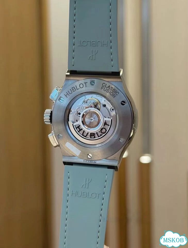 Часы Hublot Classic Fusion Chronograph 45mm новые фото 4