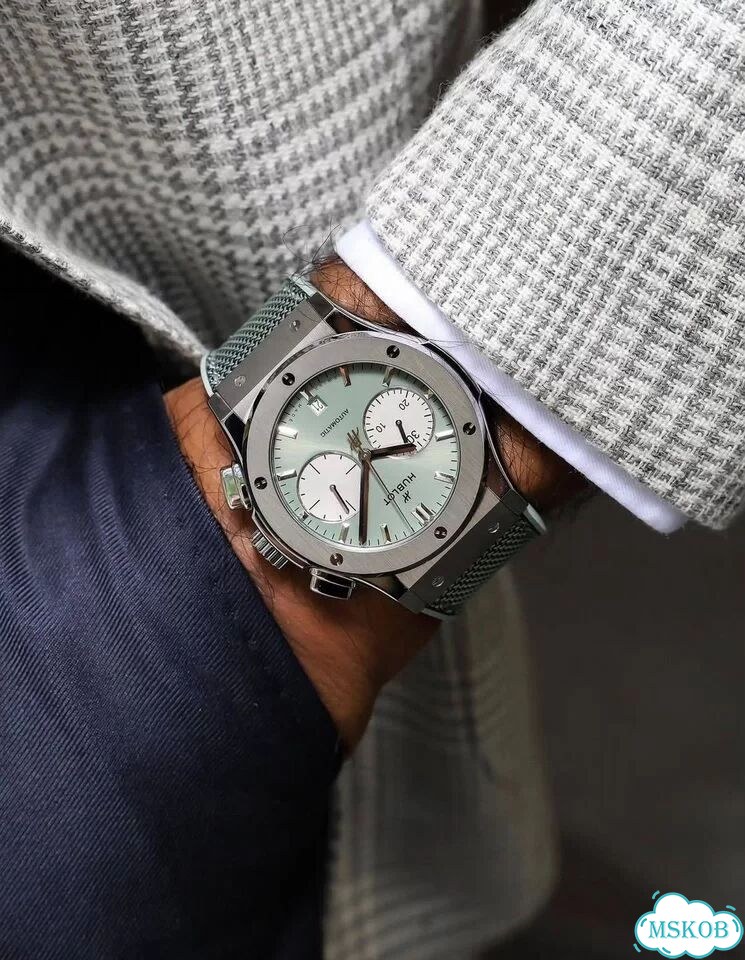 Часы Hublot Classic Fusion Chronograph 45mm новые фото 7