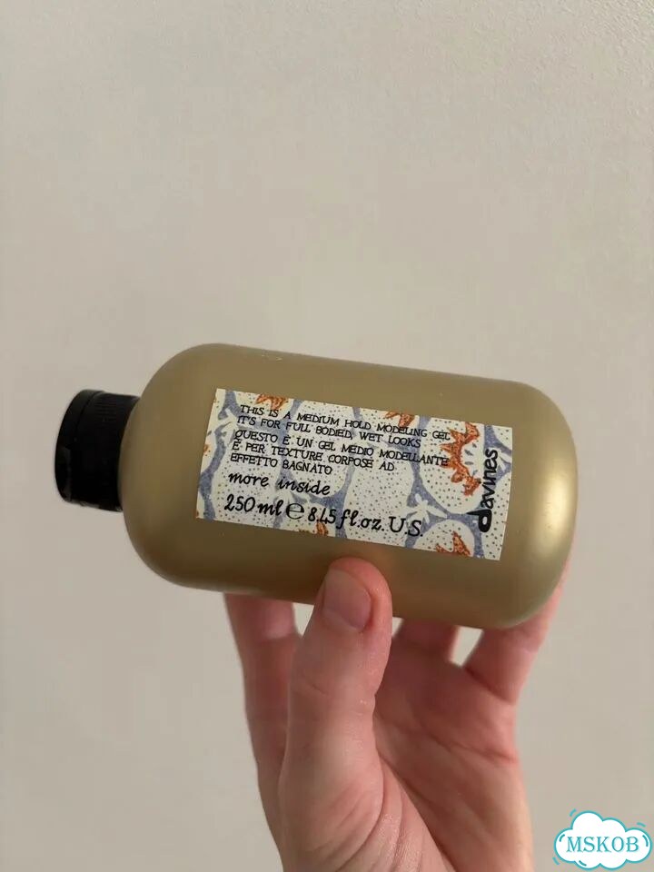 Davines more inside medium hold modelling gel фото 1