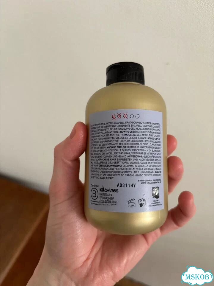 Davines more inside medium hold modelling gel фото 4