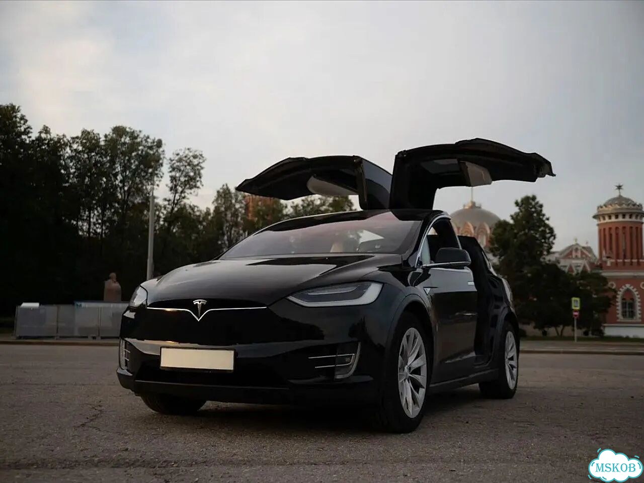 Аренда электрокара Tesla Model X фото 6
