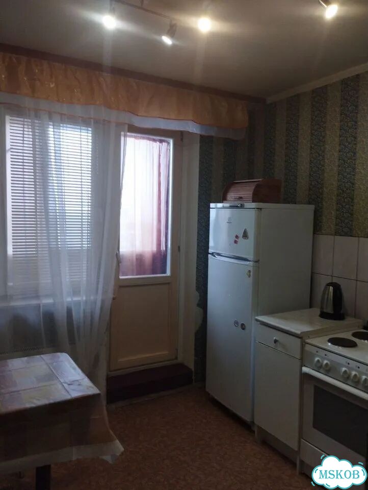 1-к. квартира, 40 м², 14/14 эт. фото 2