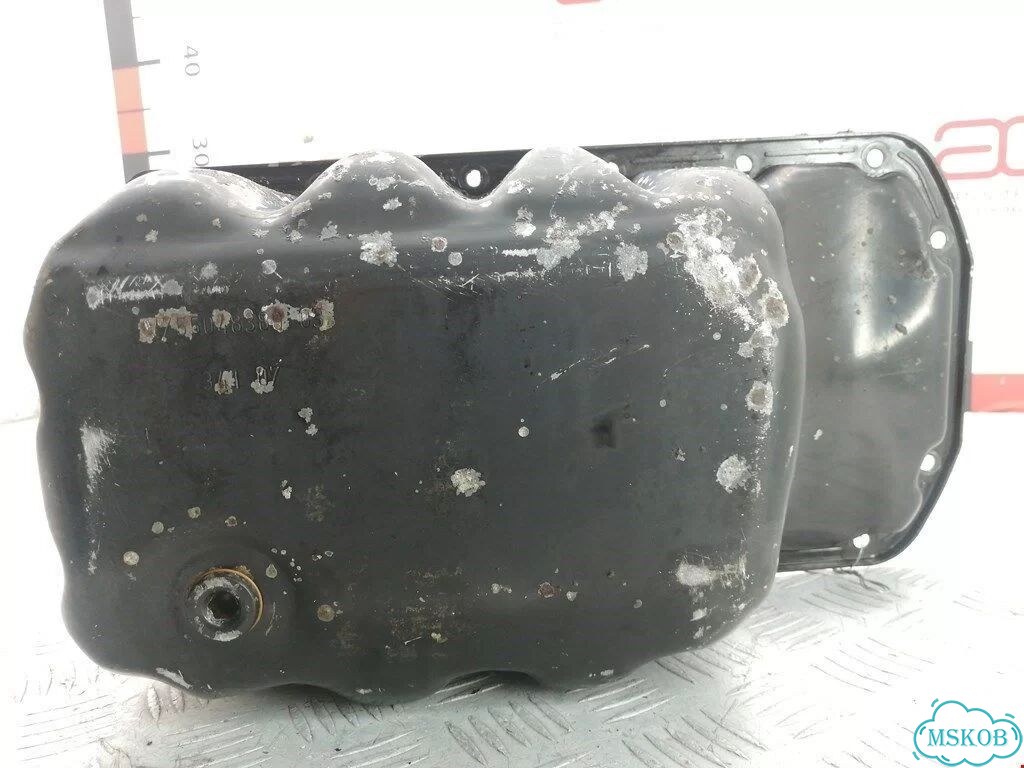 Поддон двигателя Peugeot-Citroen 308 фото 3