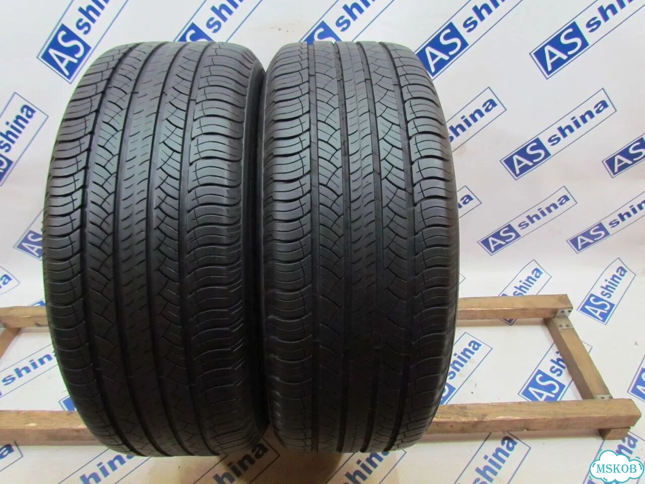 Michelin Latitude Tour HP 285/60 R18 99G фото 4
