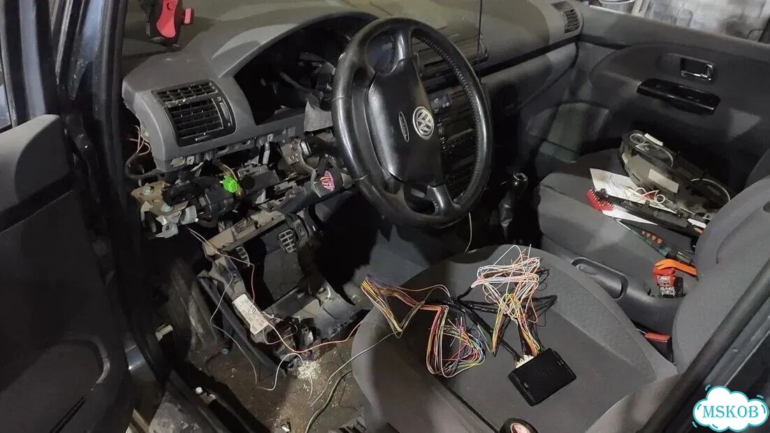 Техпомощь автомеханик автоэлектрик с выездом фото 2