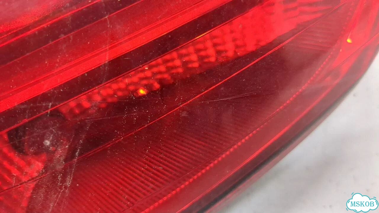 Фонарь (задний) левый Ford Focus 3 фото 4