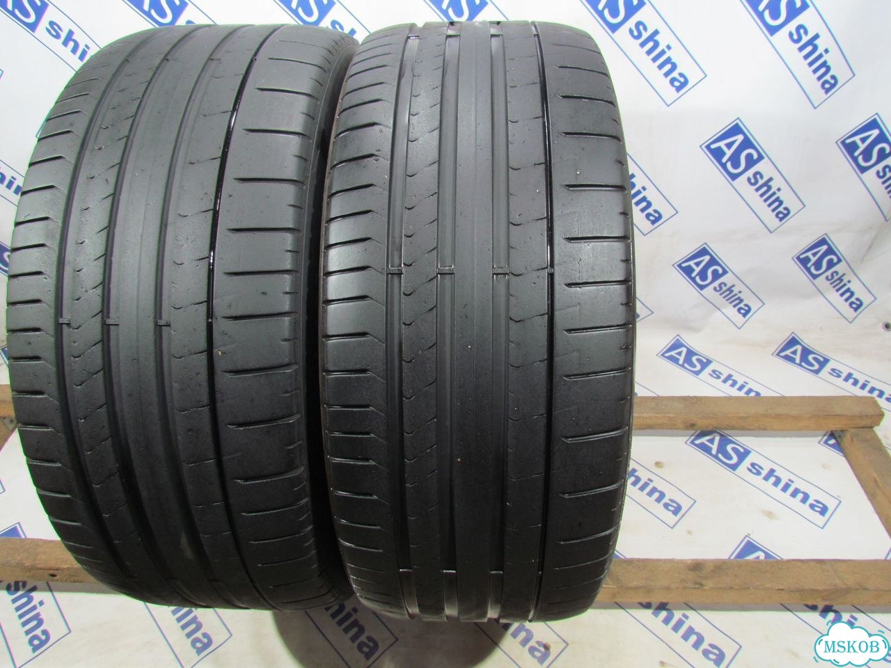 Pirelli P Zero PZ4 265/40 R22 99G фото 4