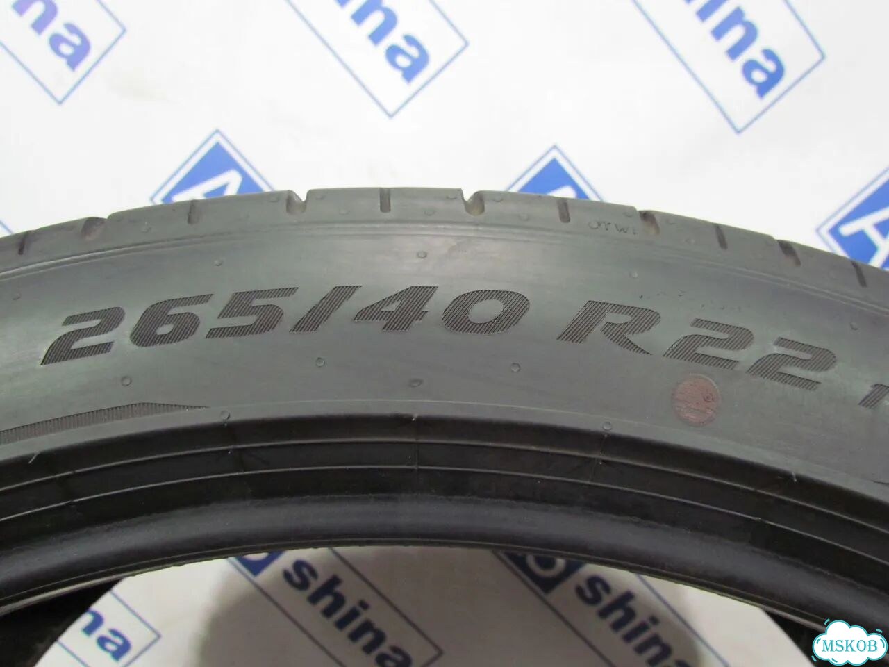 Pirelli P Zero PZ4 265/40 R22 99G фото 6