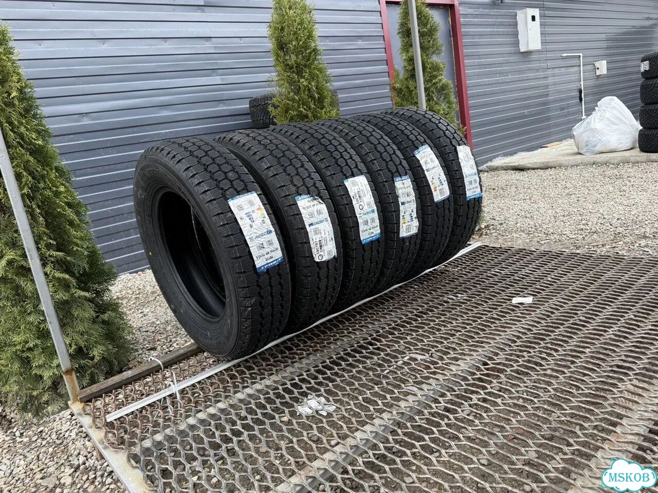 Triangle TR737 215/70 R16 фото 5