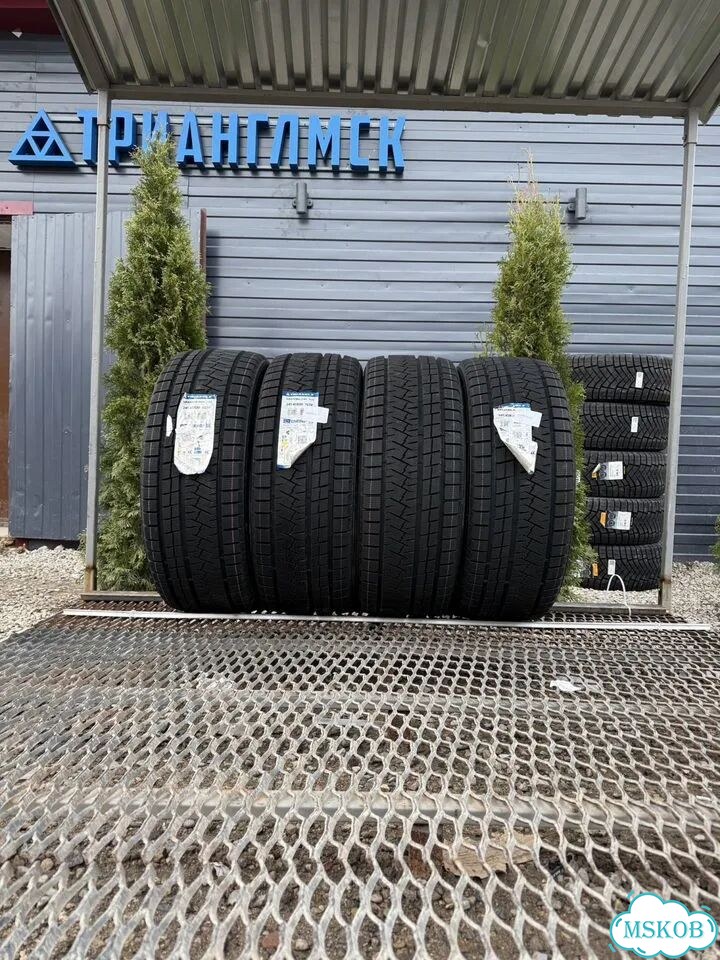Triangle PL02 245/35 R20 95Y фото 8