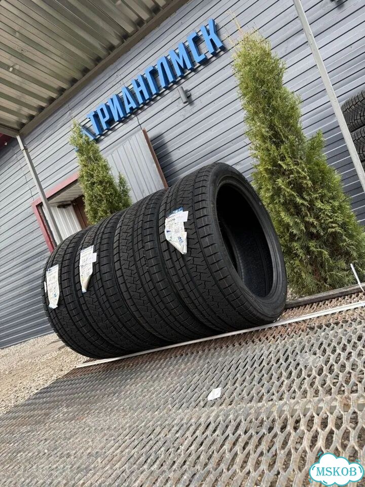Triangle PL02 245/35 R20 95Y фото 9