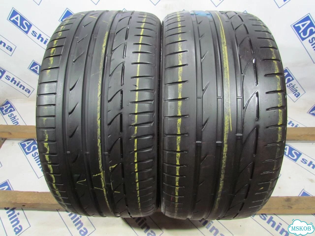 Bridgestone Potenza S001 255/35 R19 101K фото 2