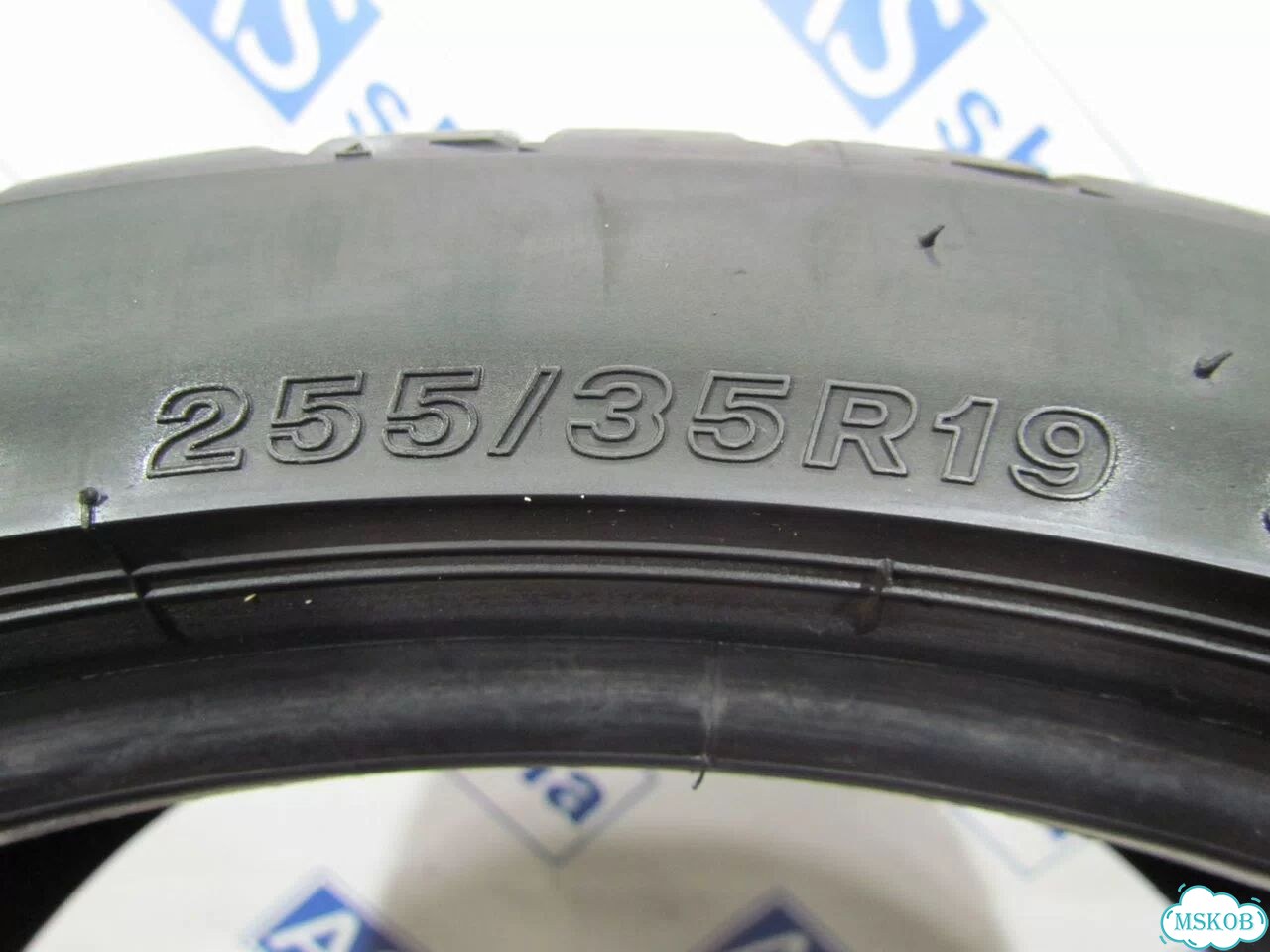 Bridgestone Potenza S001 255/35 R19 101K фото 6