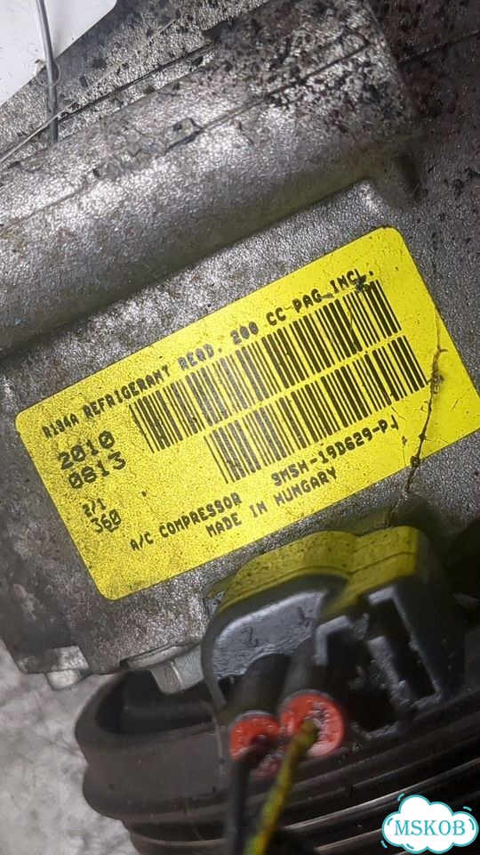 Компрессор кондиционера Ford Focus 2 фото 4