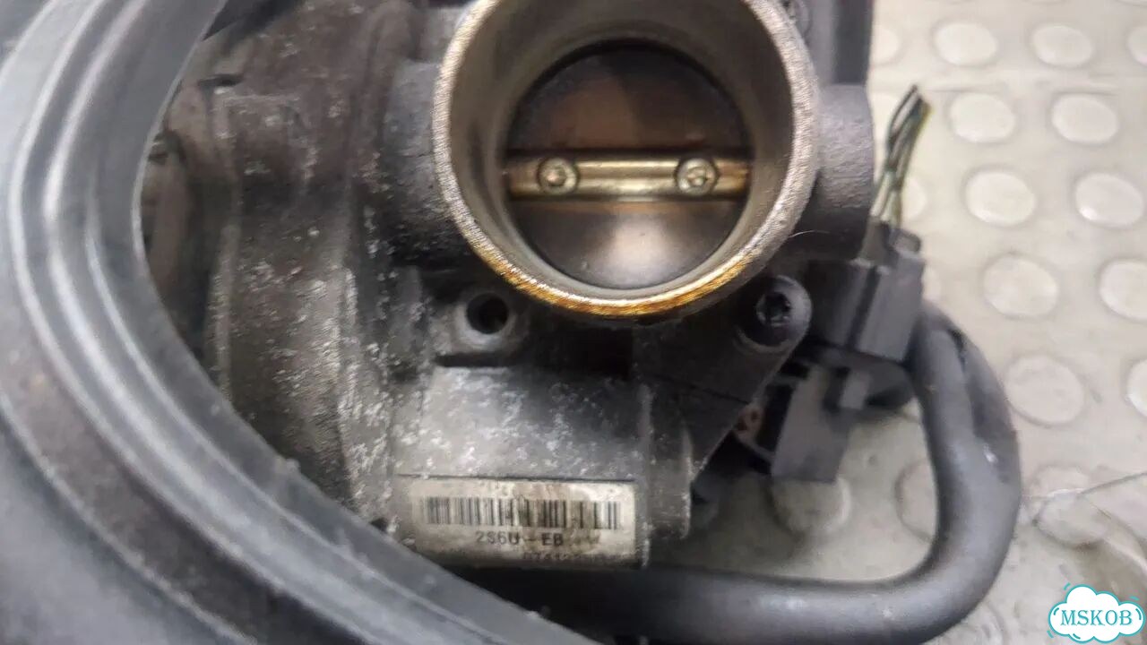Коллектор впускной Ford Fusion фото 3