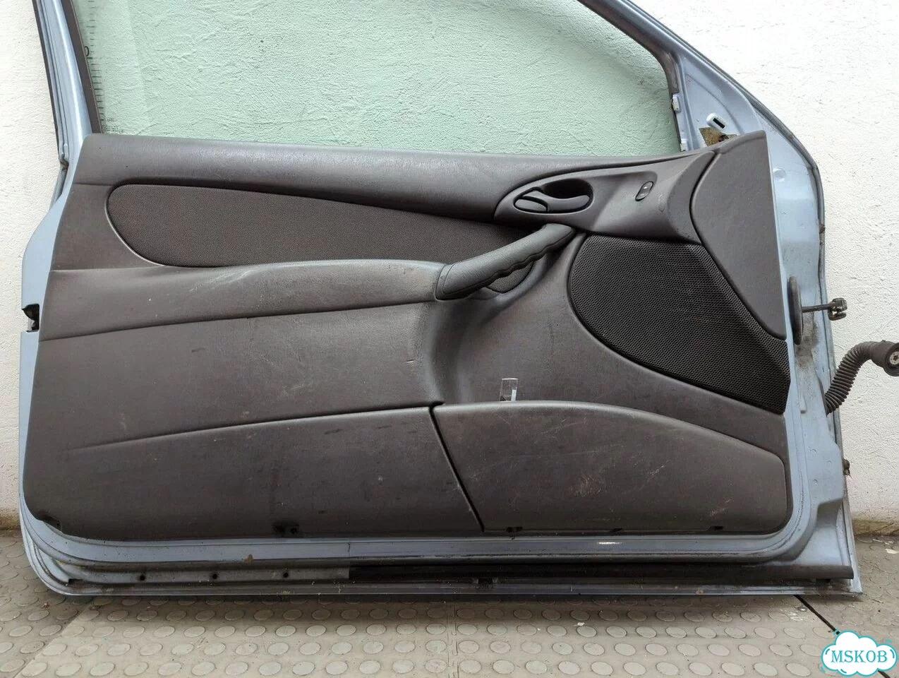 Дверь боковая левая передняя Ford Focus 1 фото 8
