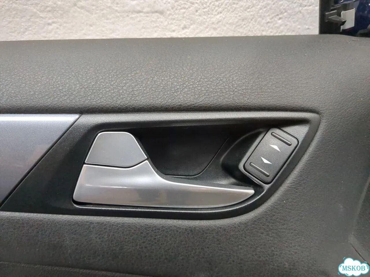 Дверь боковая левая передняя Ford Mondeo 4 фото 10