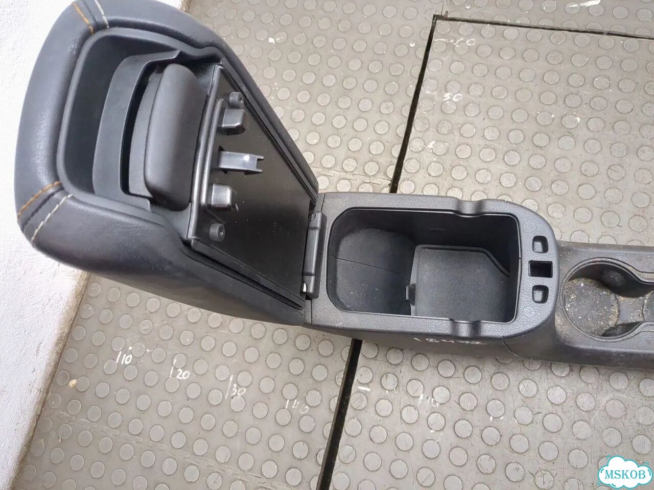 Консоль салона Jeep Compass фото 6