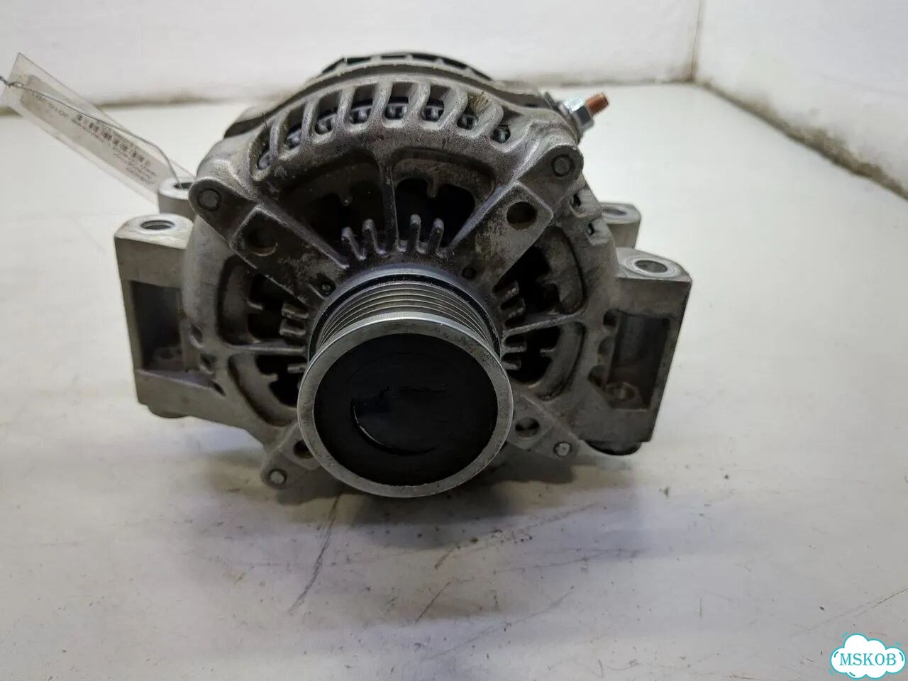 Генератор Jeep Grand Cherokee фото 1