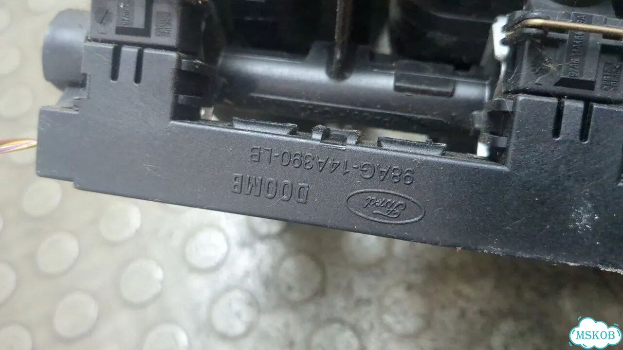 Коллектор впускной Ford Focus 2 фото 5