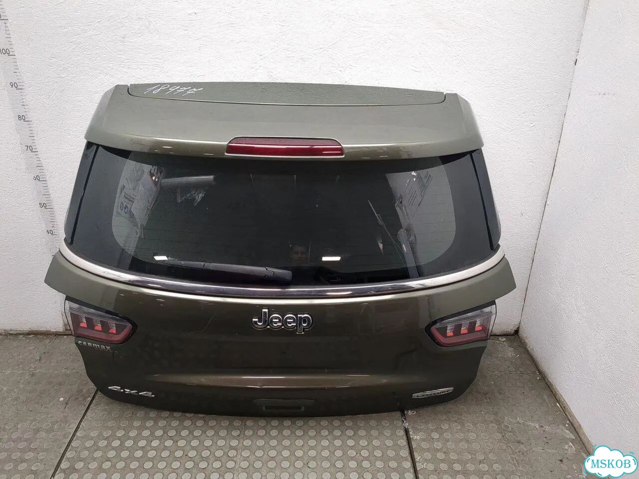 Крышка багажника Jeep Compass фото 1