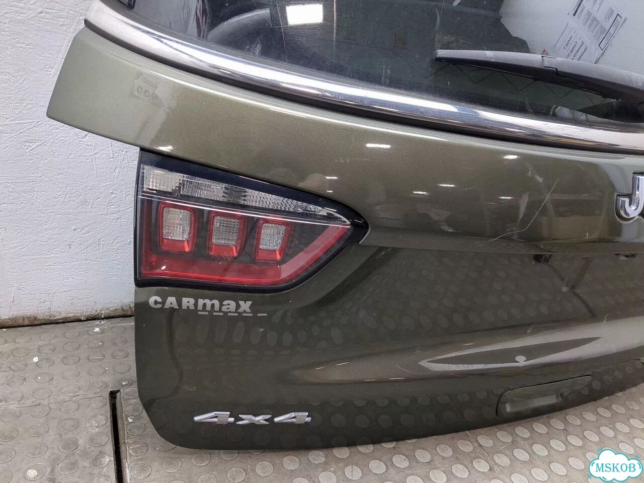Крышка багажника Jeep Compass фото 5