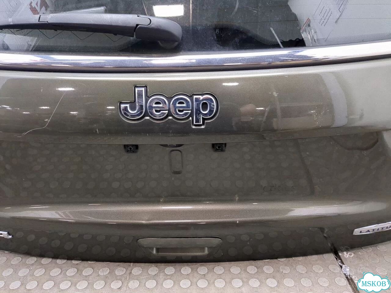 Крышка багажника Jeep Compass фото 6