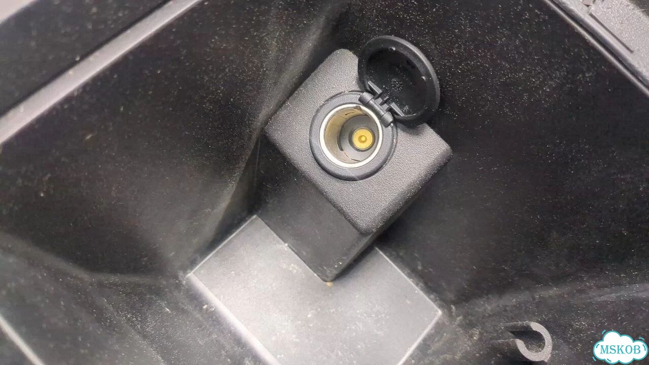 Консоль салона Ford Kuga фото 4