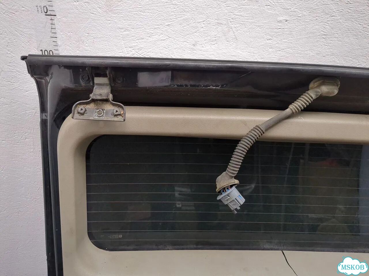 Крышка багажника Hummer H2 фото 11