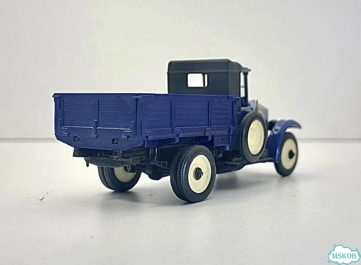 Коллекционная модель амо Ф-15 бортовой 1:43 СССР фото 3