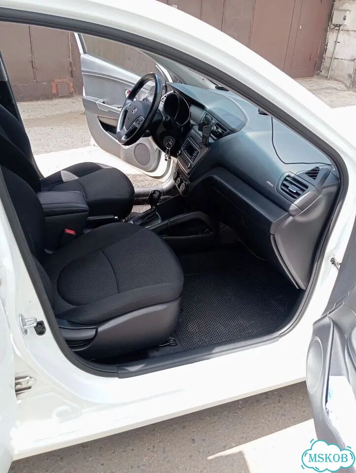 Kia Rio 1.6 AT, 2015, 38 000 км фото 12