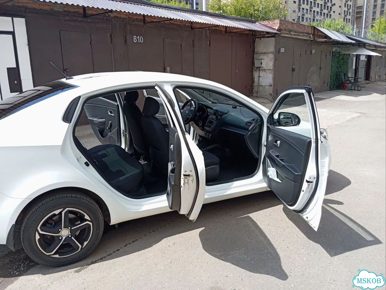 Kia Rio 1.6 AT, 2015, 38 000 км фото 9
