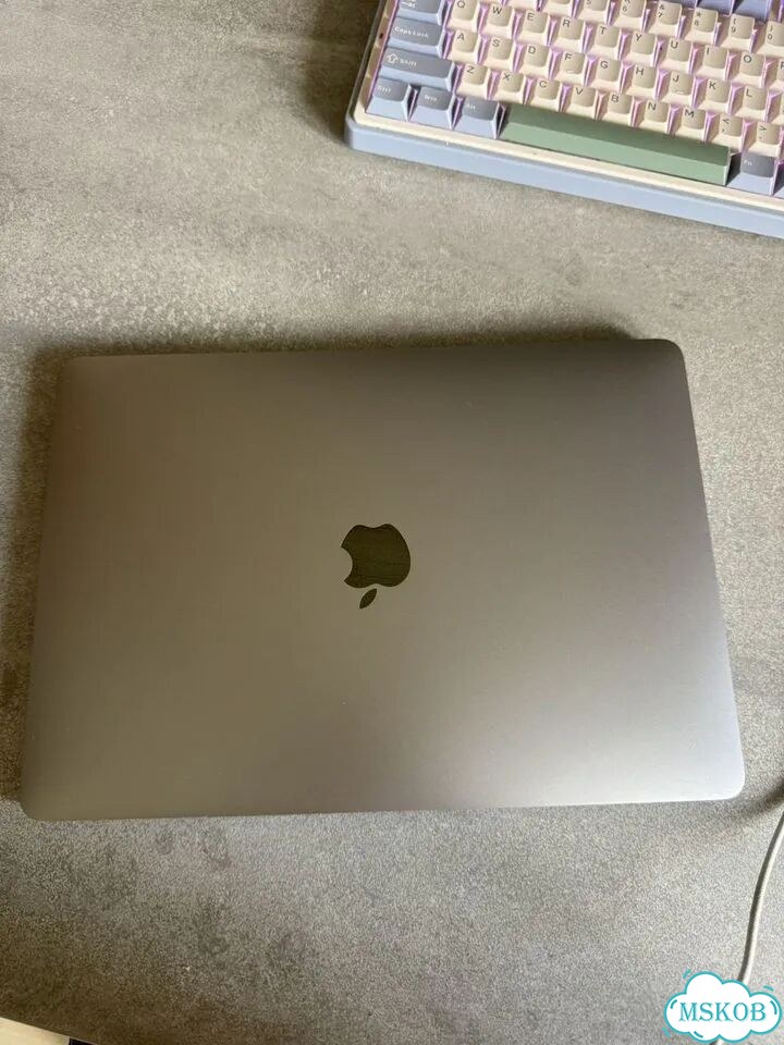 Macbook pro 13 2022 m2 фото 1