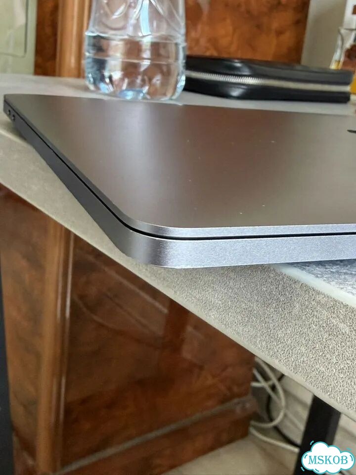 Macbook pro 13 2022 m2 фото 9