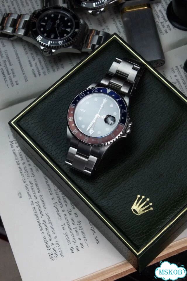 Часы rolex gmt master 2 pepsi 40 фото 2