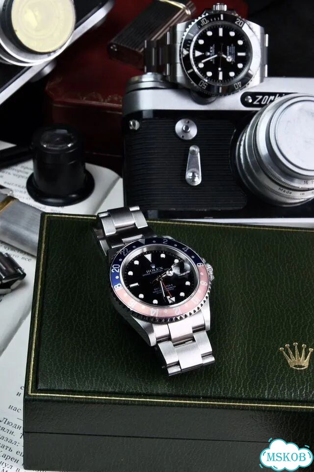 Часы rolex gmt master 2 pepsi 40 фото 3