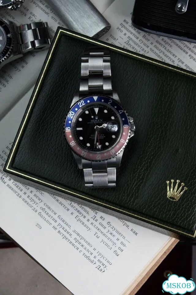 Часы rolex gmt master 2 pepsi 40 фото 4